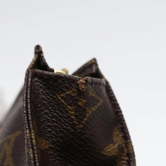 LOUIS VUITTON Monogram Poche Toilette 15 Pouch - Picture 7 of 16